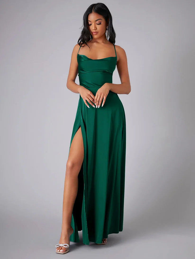 Alvaree – Elegantes Maxikleid aus Satin