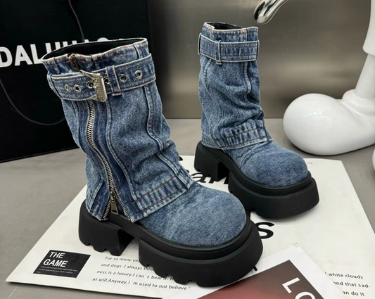 Drusilla – Jeansstiefel mit klobigen Absätzen