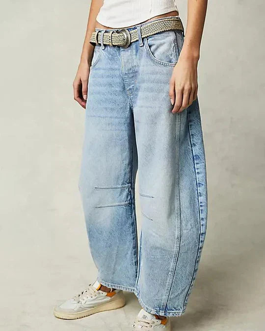 Adeline - Mittelhohe Barrel-Jeans für Damen