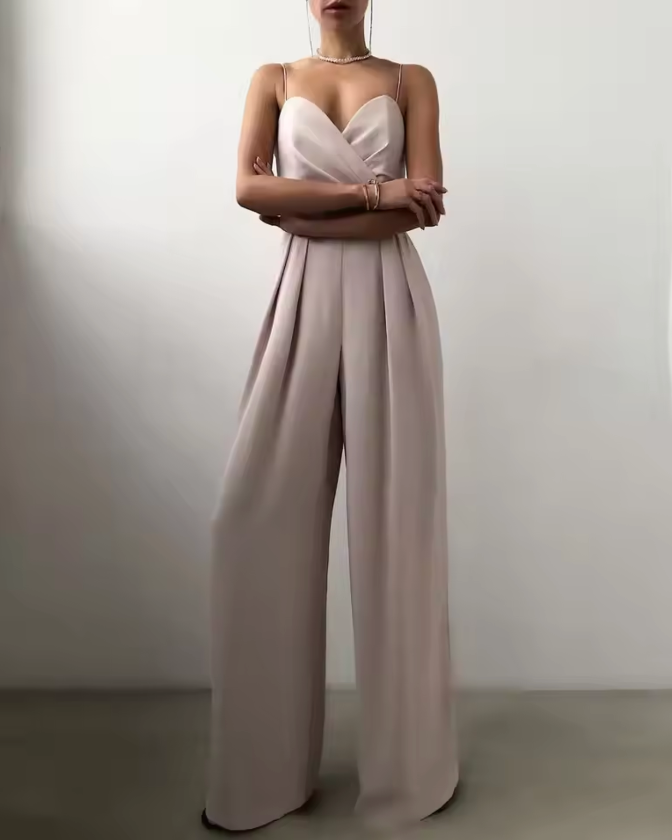 Zorya – Eleganter Ärmelloser Jumpsuit mit weitem Bein