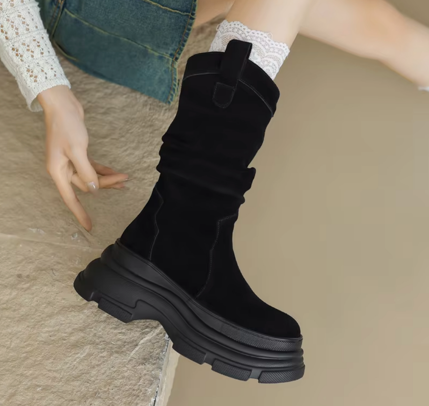 Aerith – Dicke Plateaustiefel aus Leder