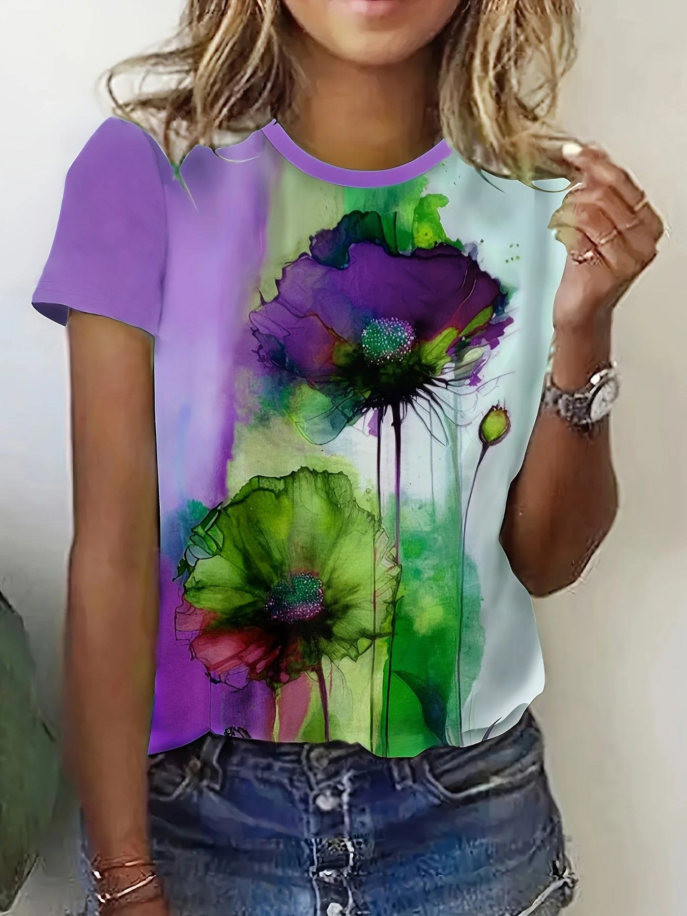 Damia – Kreatives T-Shirt mit Blumendruck