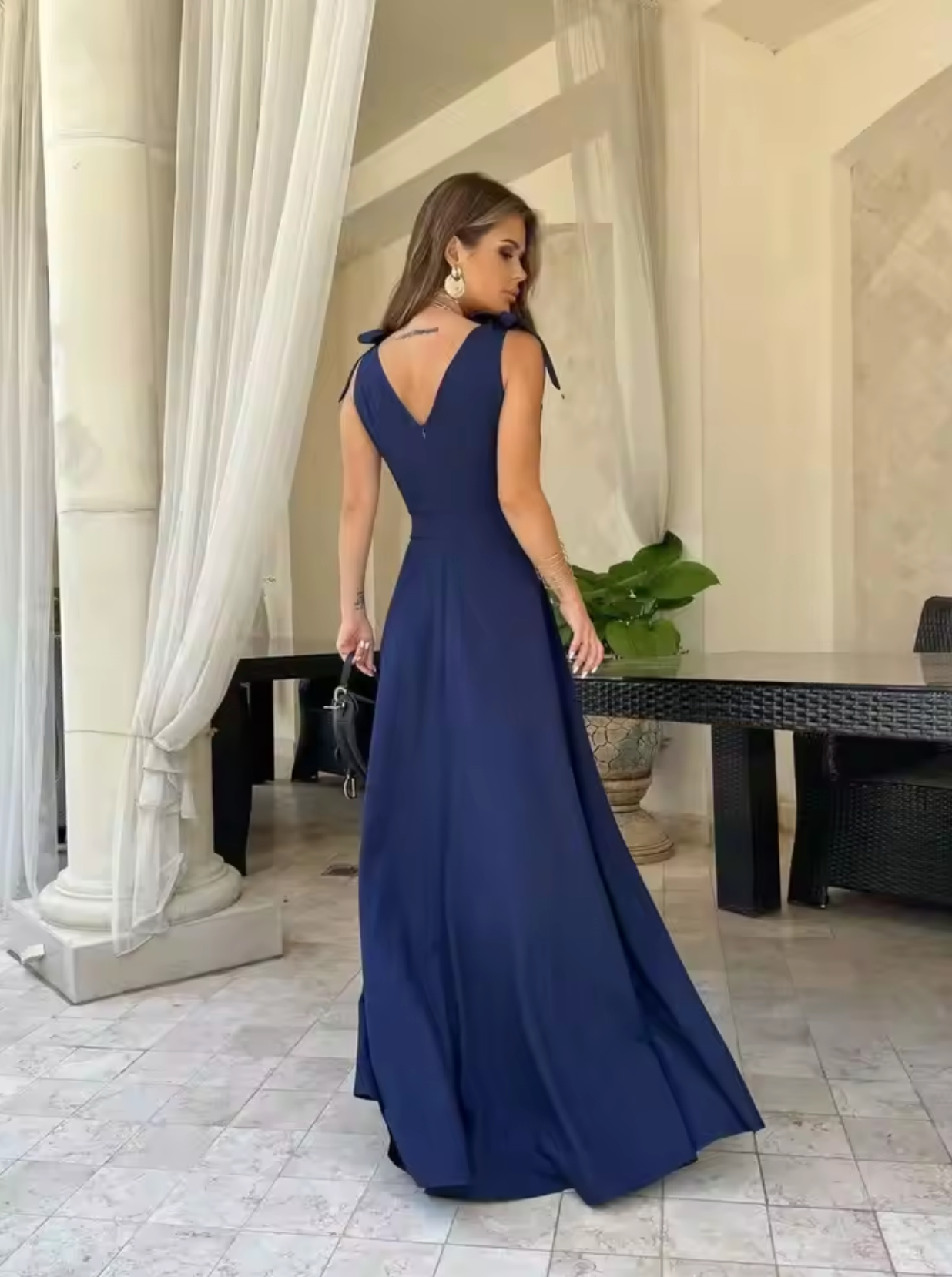 Azure – Elegantes und Klassisches langes Kleid