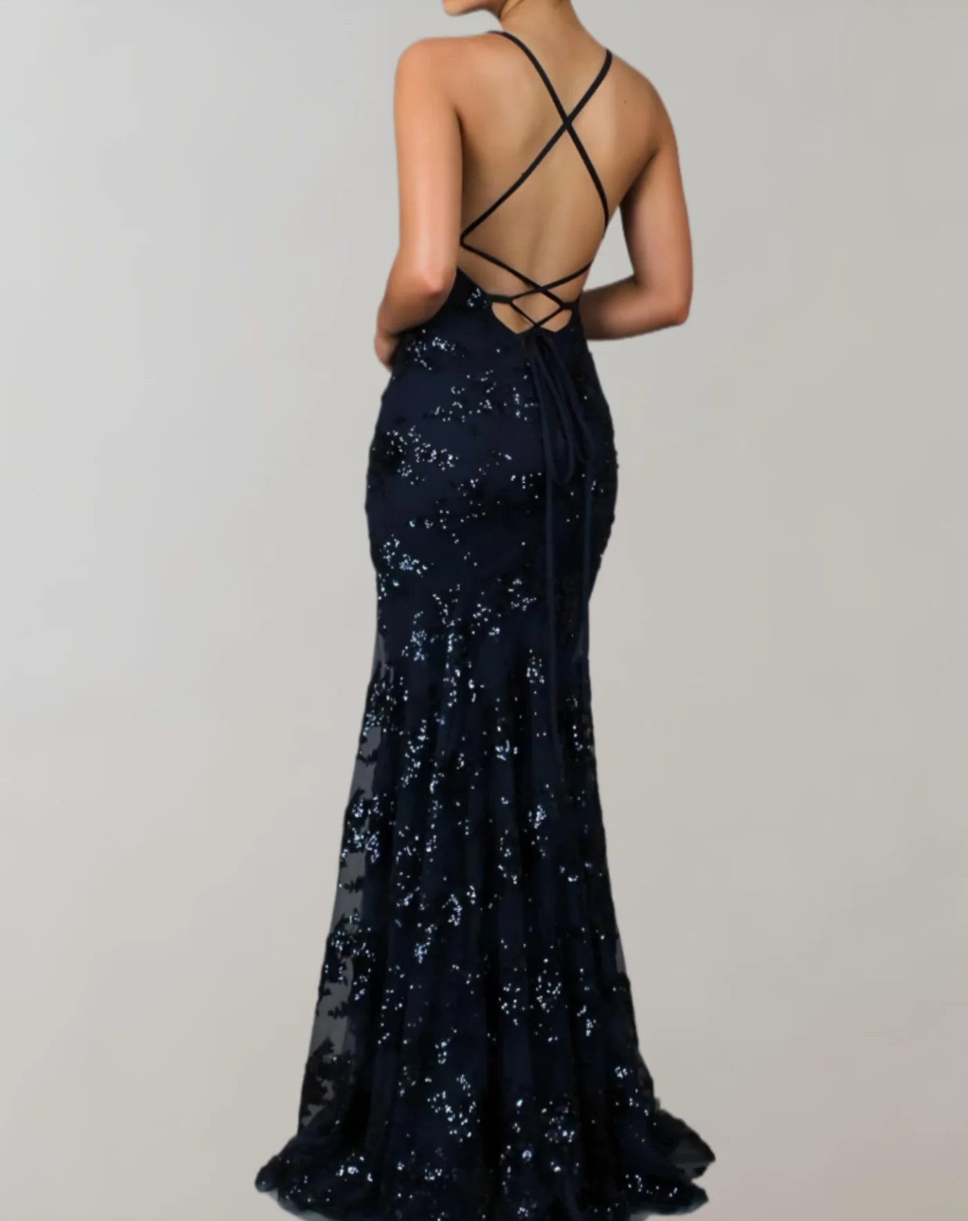 Xamirae – Sexy und elegantes Abendkleid