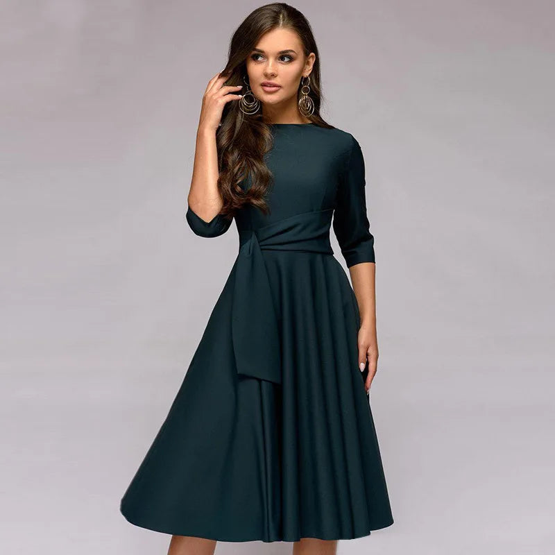 Raezel – Elegantes Midikleid