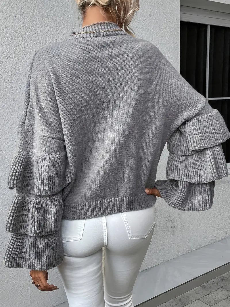 Lauri – Stilvoller Strickpullover mit Stufen und Glockenärmeln