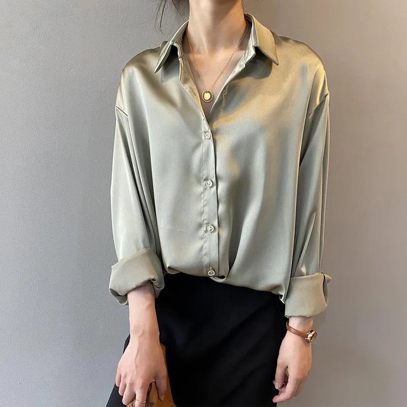 Airlea – Elegante Satinbluse mit langen Ärmeln